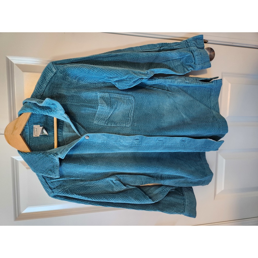 L.L. Bean Button Up MP